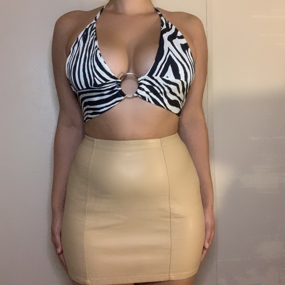 Zebra crop top